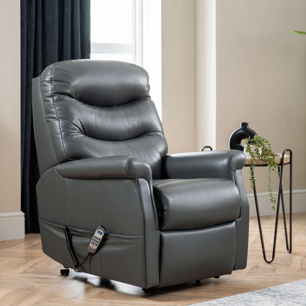 Celebrity/hollingwell-leather-chair.jpg