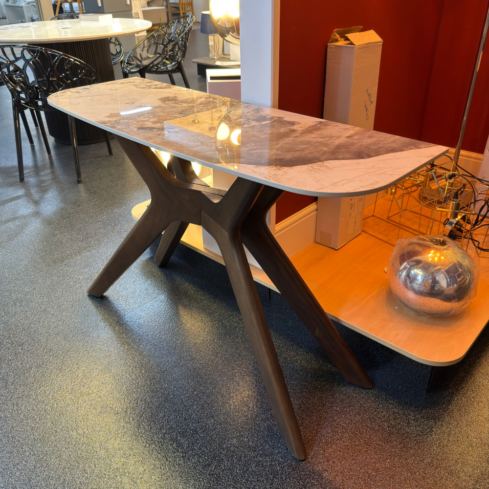 Ariya Console Table