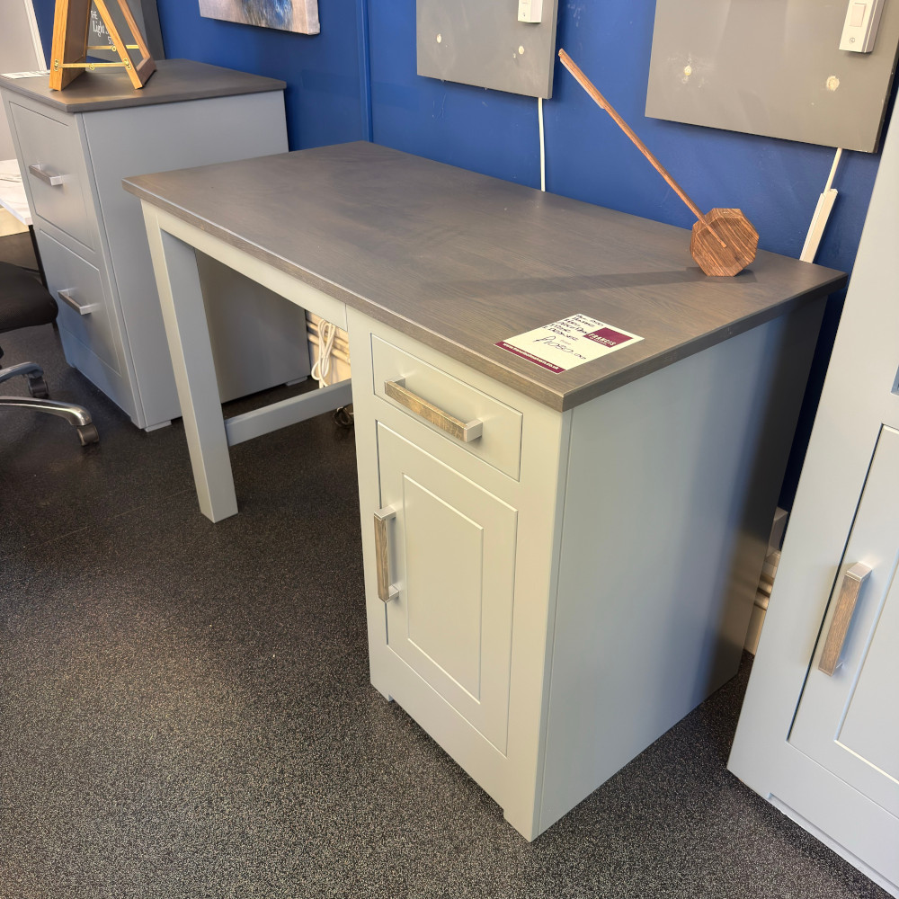 Modo Single Pedestal Office Desk