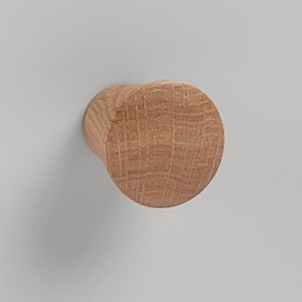 Devonshire Living/Dorset Painted/Details/WOODEN KNOB PM.jpg