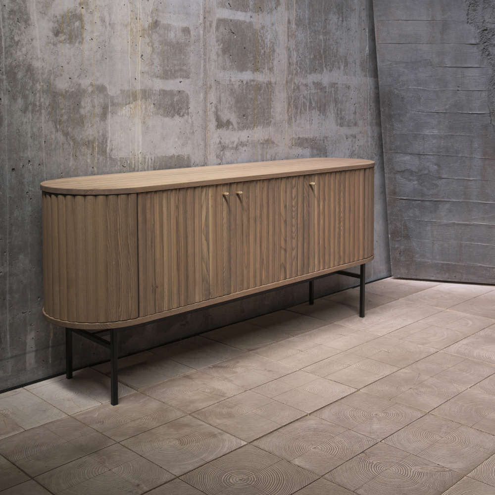 KK/VELVET_Sideboard 3 Door_2.jpg