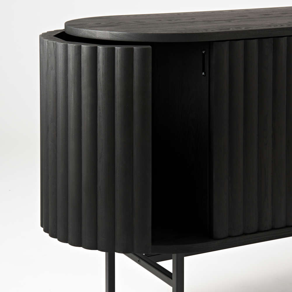 KK/VELVET_sideboard_005.jpg
