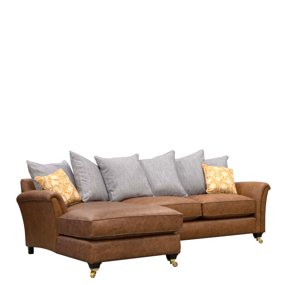 Parker Knoll/Devonshire/Devonshire Pillowback Chaise 3-4.jpg