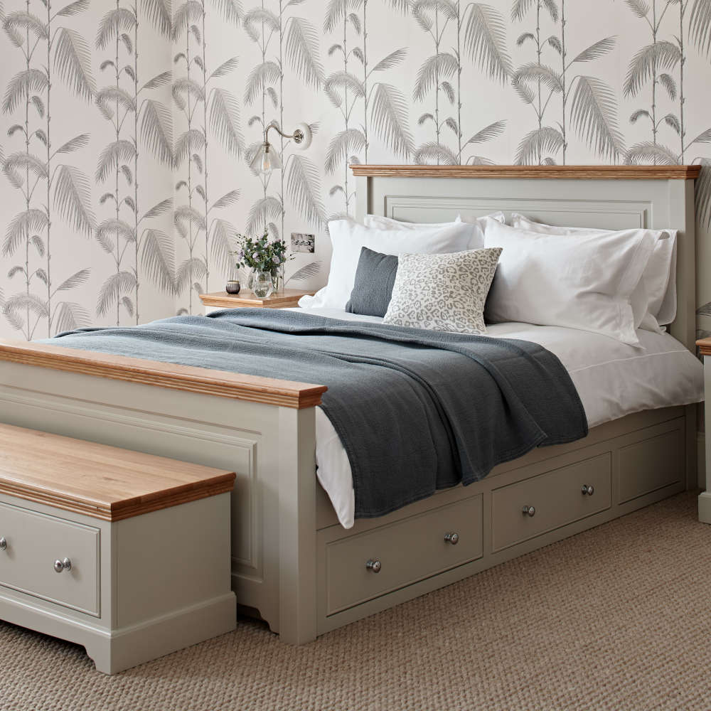 Inspiration Bedroom Oak Top Panel Bed