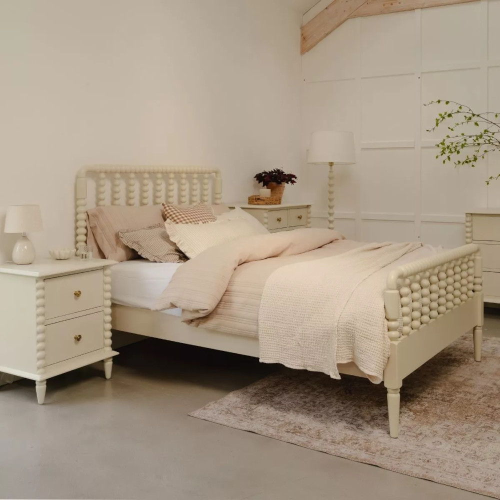 Statement Furniture/Croyde Bed/Cromwell-Double-Bed-in-Linen.jpg
