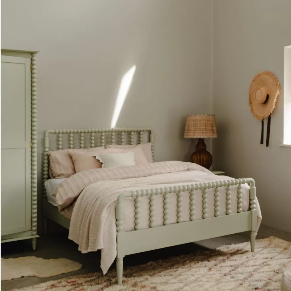 Statement Furniture/Croyde Bed/Cromwell-Double-Bed-in-Pale-Olive.jpg