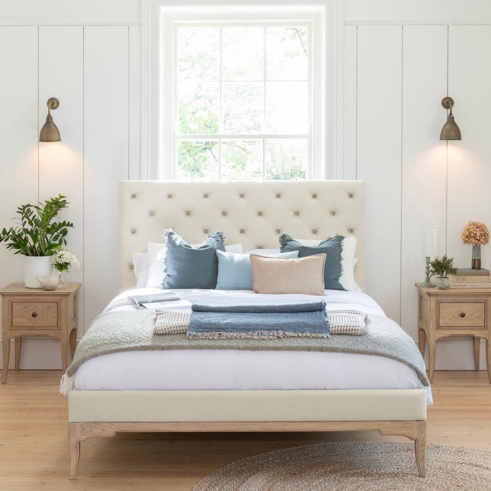 Willis and Gambier Toulon Low End Bed