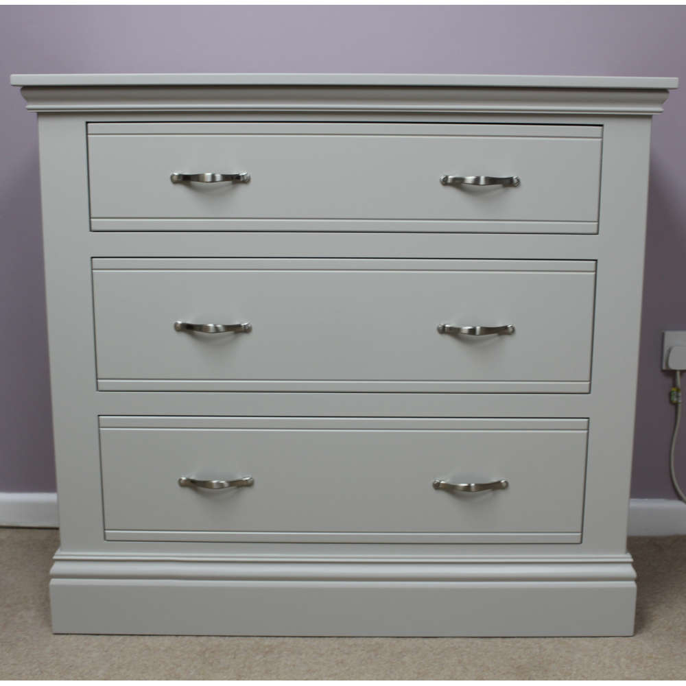 New England All Painted Wide Chest Of Drawers