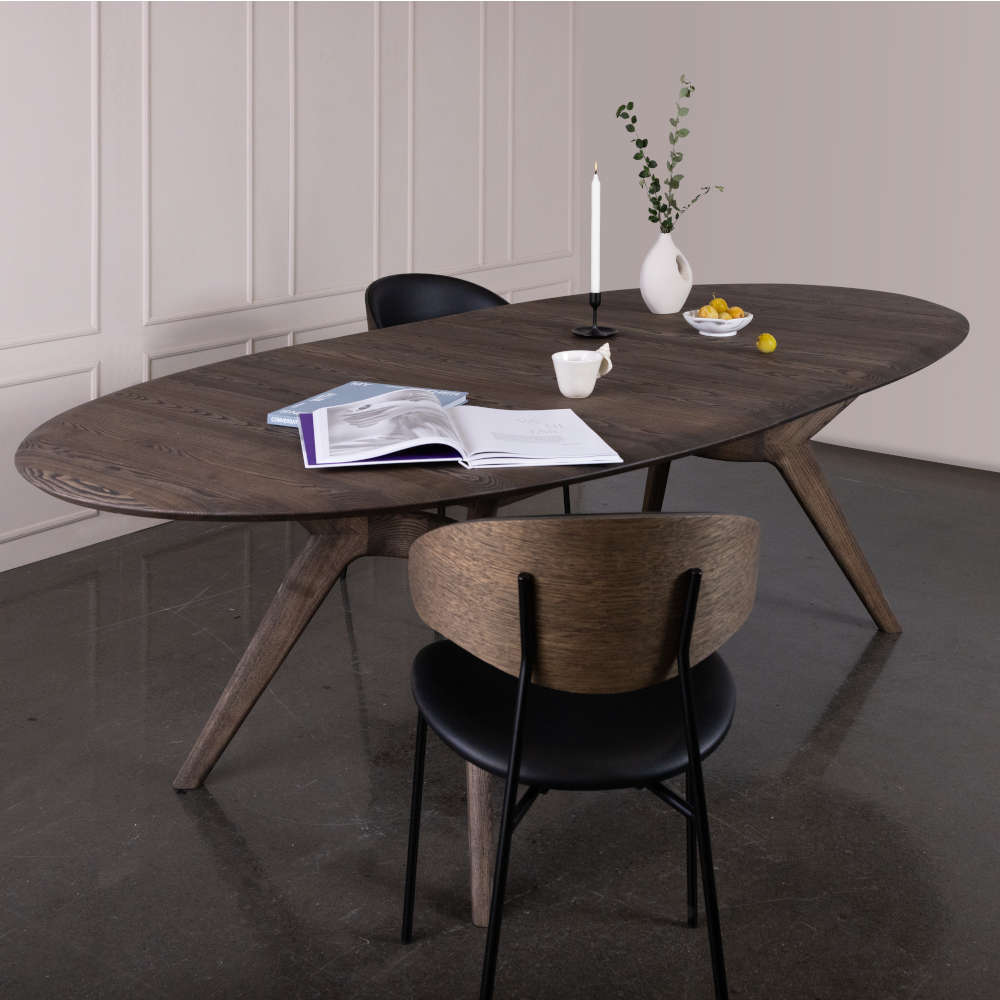 Kristensen and Kristensen Amelia Custom Oval Dining Table